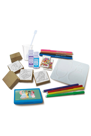 Disney Princess Crystal Art Kit – Resin Jewelry Making Set with Charms, Mould Tray, Markers, Stampers, Ink Pad & Accessories – Creative DIY Craft Kit for Kids