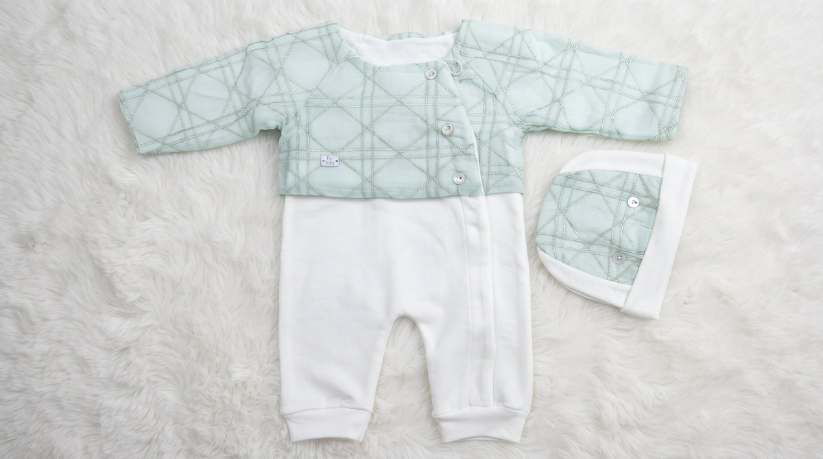 Newborn Cotton Romper Set with Beanie- Green - Image 2