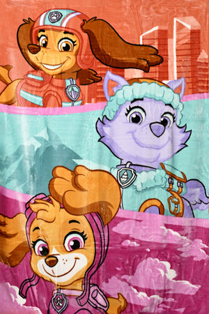 Paw Patrol Raschel Ultra-Soft Fleece Blanket – 100% Polyester – Lightweight & Durable – Red
