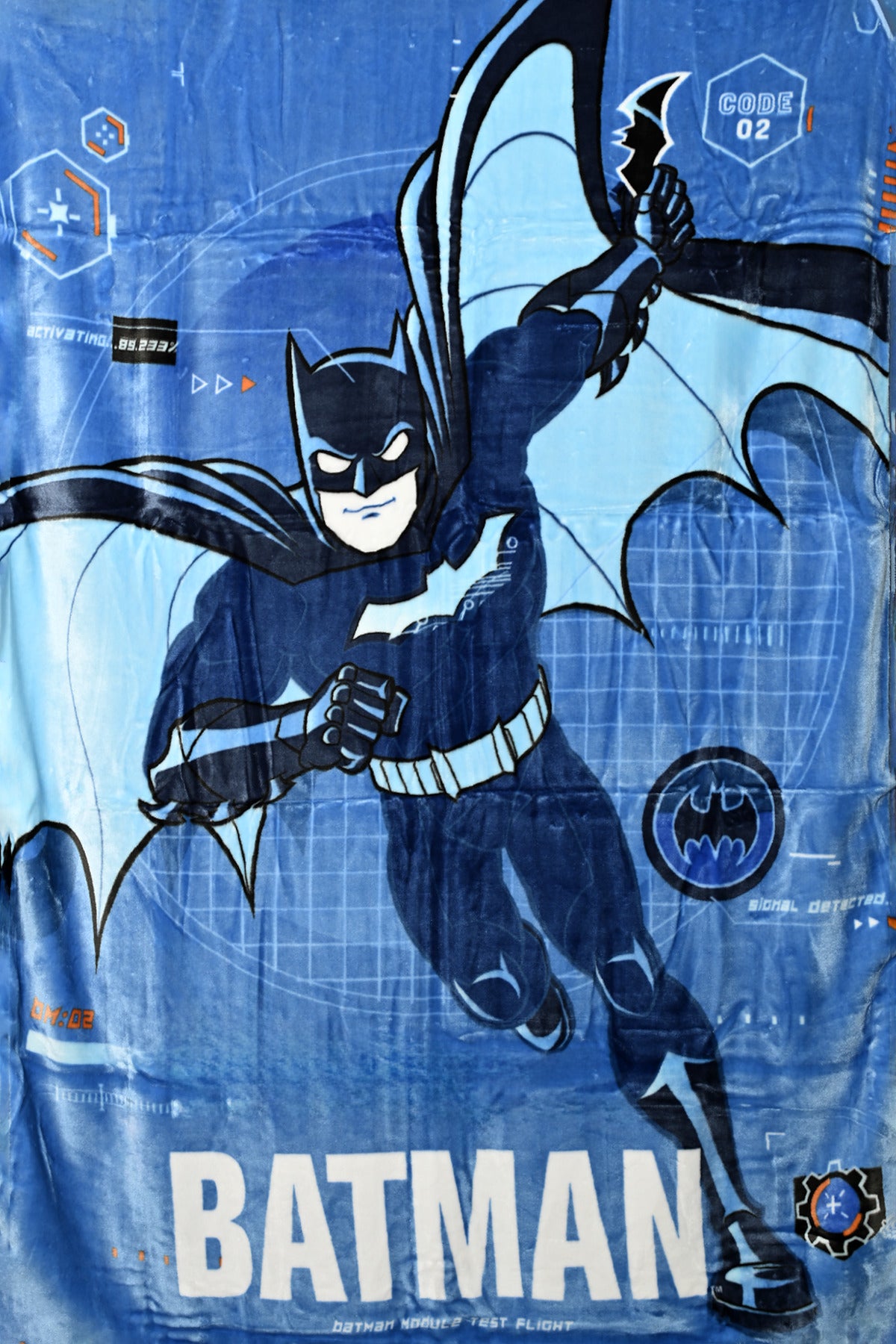 Batman Raschel Blanket – Ultra-Soft & Lightweight 100% Polyester Throw – Blue