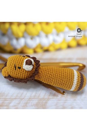 MOON Handcrafted Crochet Knitted Loop Rattle Toy-Tiger