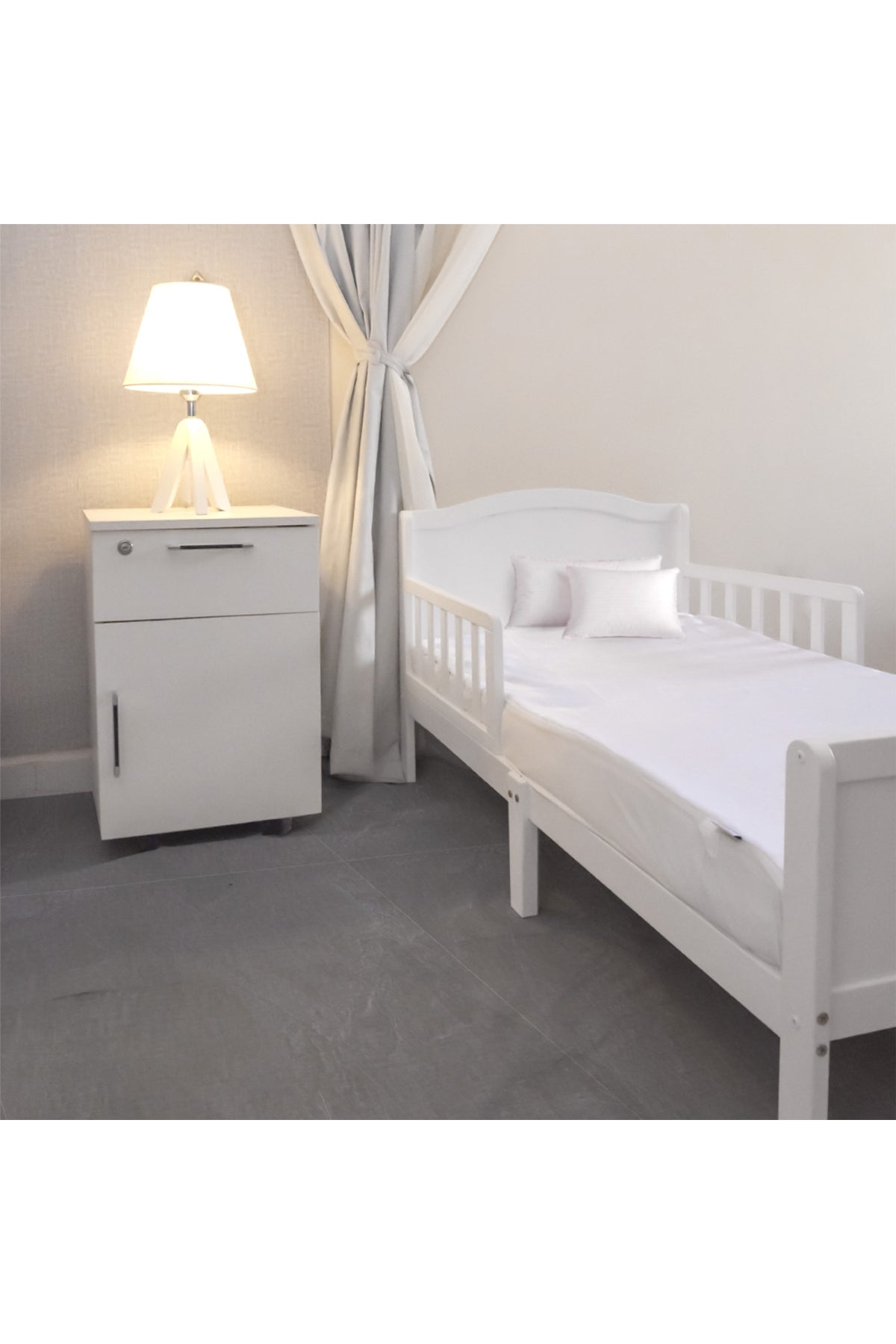 MOON  Premium 100% Cotton Terry, Breathable Waterproof Mattress Protector sheet with Skirt fit - 120x60x10 cm