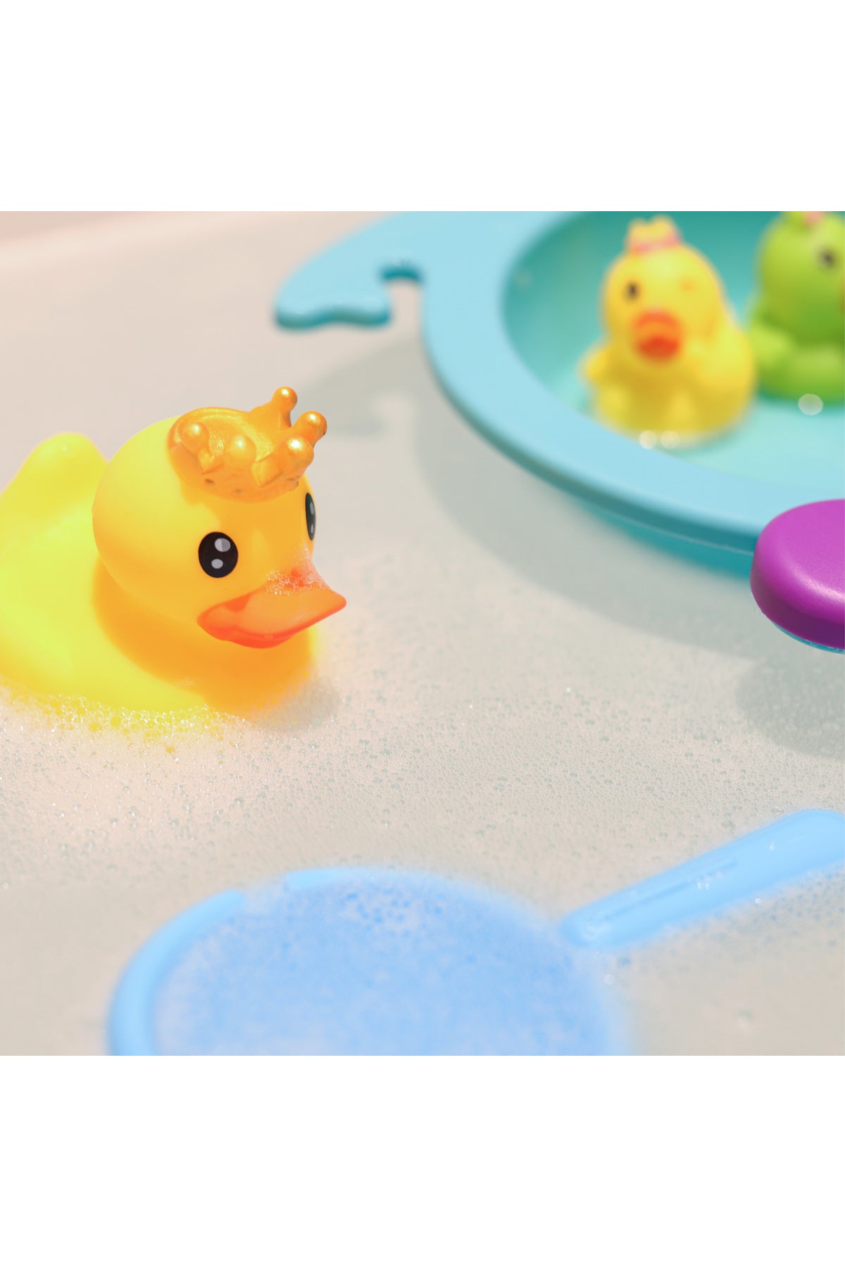 MOON Floating Duck Family Set – Assorted Mini Ducks with Boat and Sieve