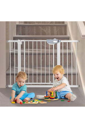 Star Babies - Auto-Close Safety Baby Gate - 75-84cm + 30cm Extension Kit