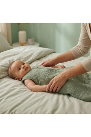 MOON Organic Crinkle Muslin Sleep sack  2.5 Tog (0-6Months )-Green