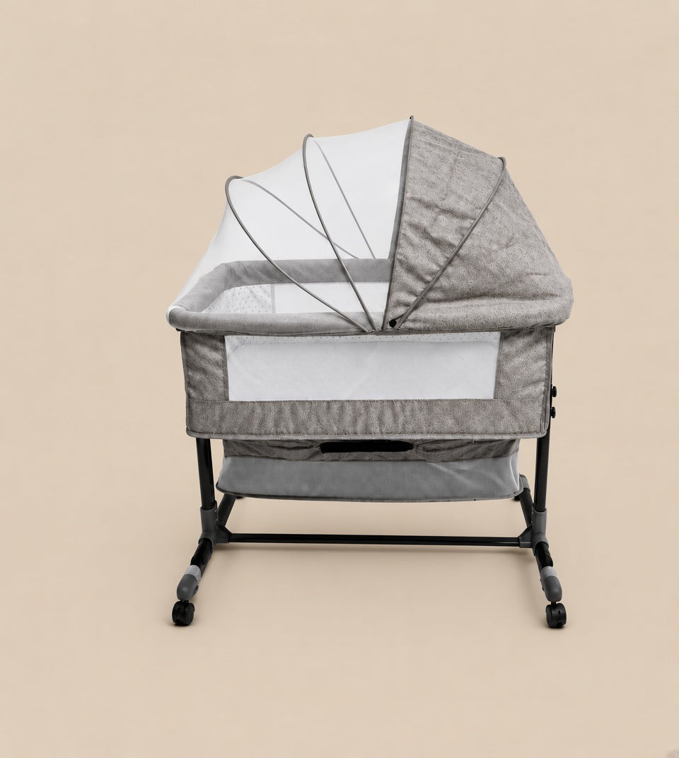 Portable Baby Bassinet with Wheels, Storage Basket & Mosquito Net Canopy - Grey Quilted