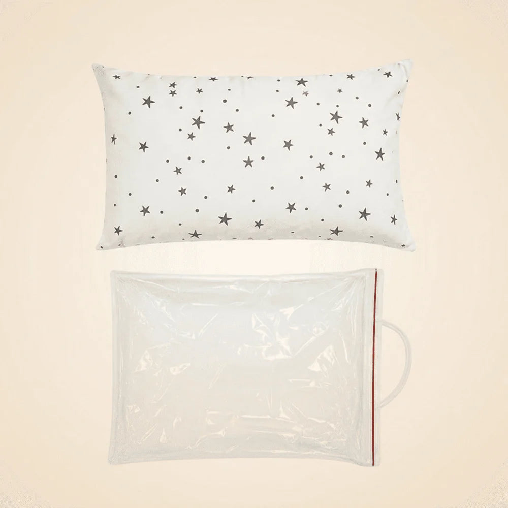 Rectangular Newborn Pillow with Star Print
